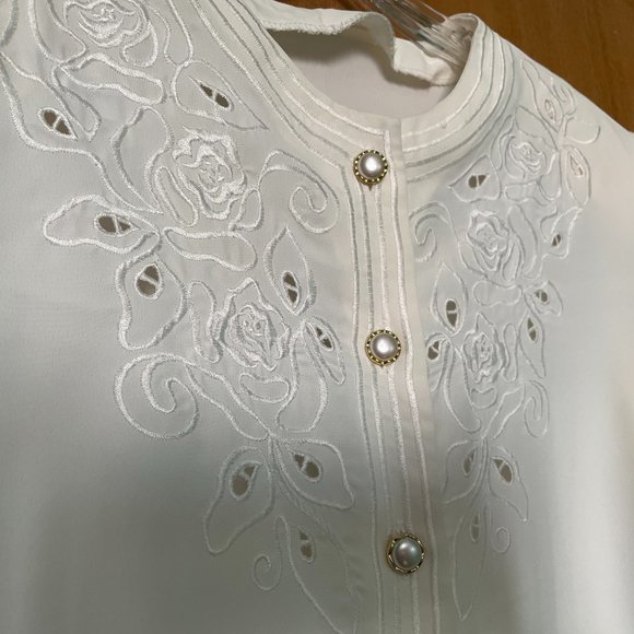Long Sleeve Embroidered Blazer Blouse with pearlescent buttons, padded shoulders - Picture 3 of 5